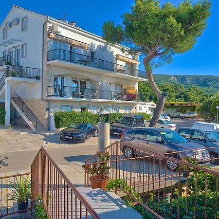 Apartments Kalina Jelsa  Εξωτερικό φωτογραφία