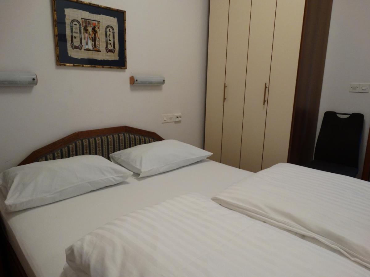 Apartments Kalina Jelsa  Εξωτερικό φωτογραφία