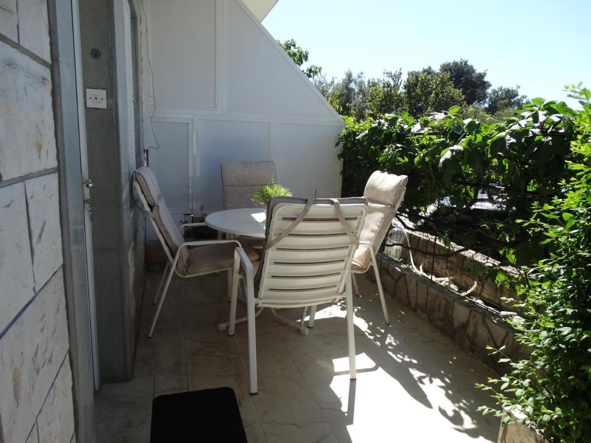 Apartments Kalina Jelsa  Εξωτερικό φωτογραφία